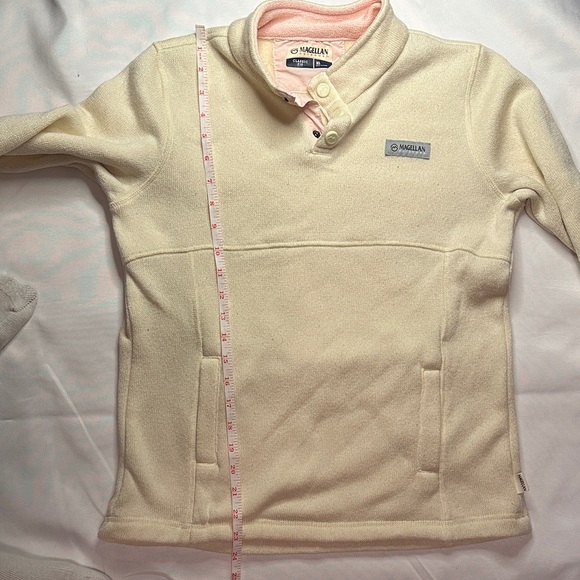 GIRLS Magellan Outdoors Cream Pullover Sweatshirt Size XL - Picture 4 of 5